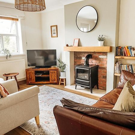 Olive Holiday Cottage Matlock มัทล็อก ภายนอก รูปภาพ