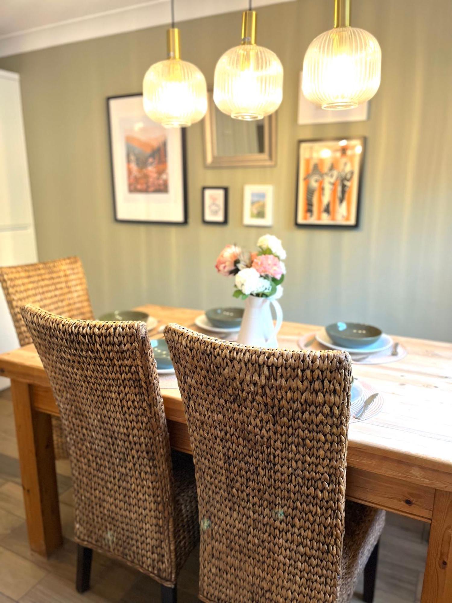 Olive Holiday Cottage Matlock มัทล็อก ภายนอก รูปภาพ
