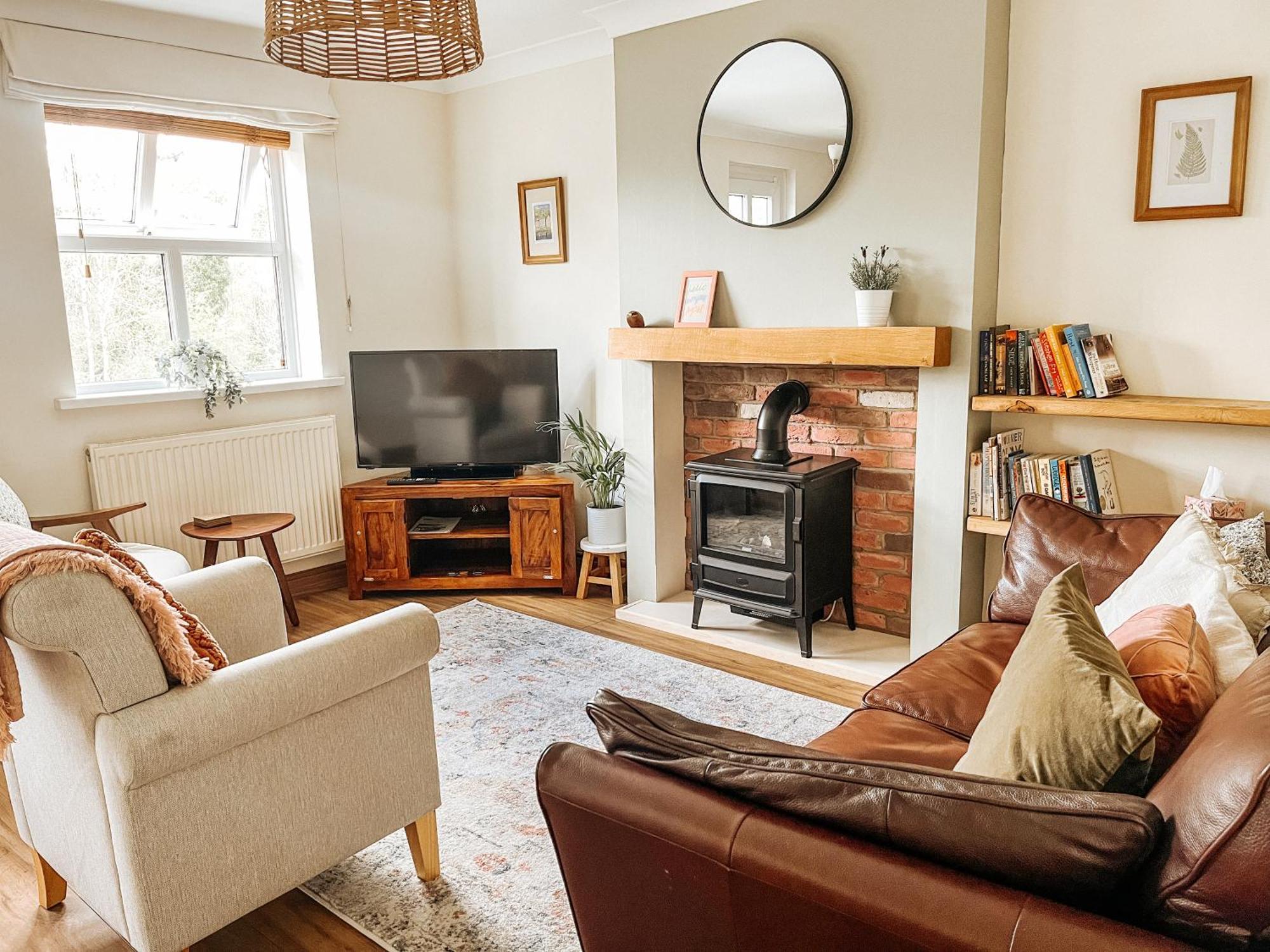 Olive Holiday Cottage Matlock มัทล็อก ภายนอก รูปภาพ